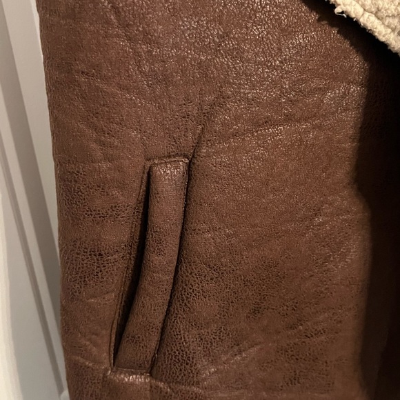 #3099. Love Tree Women's Brown Faux Suede & Sherpa Western Vest. Size S - Picture 2 of 9